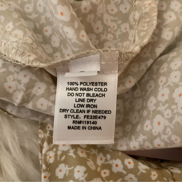 Boss Babe Victoria Skort flower NWT , size: Small - Picture 4 of 5